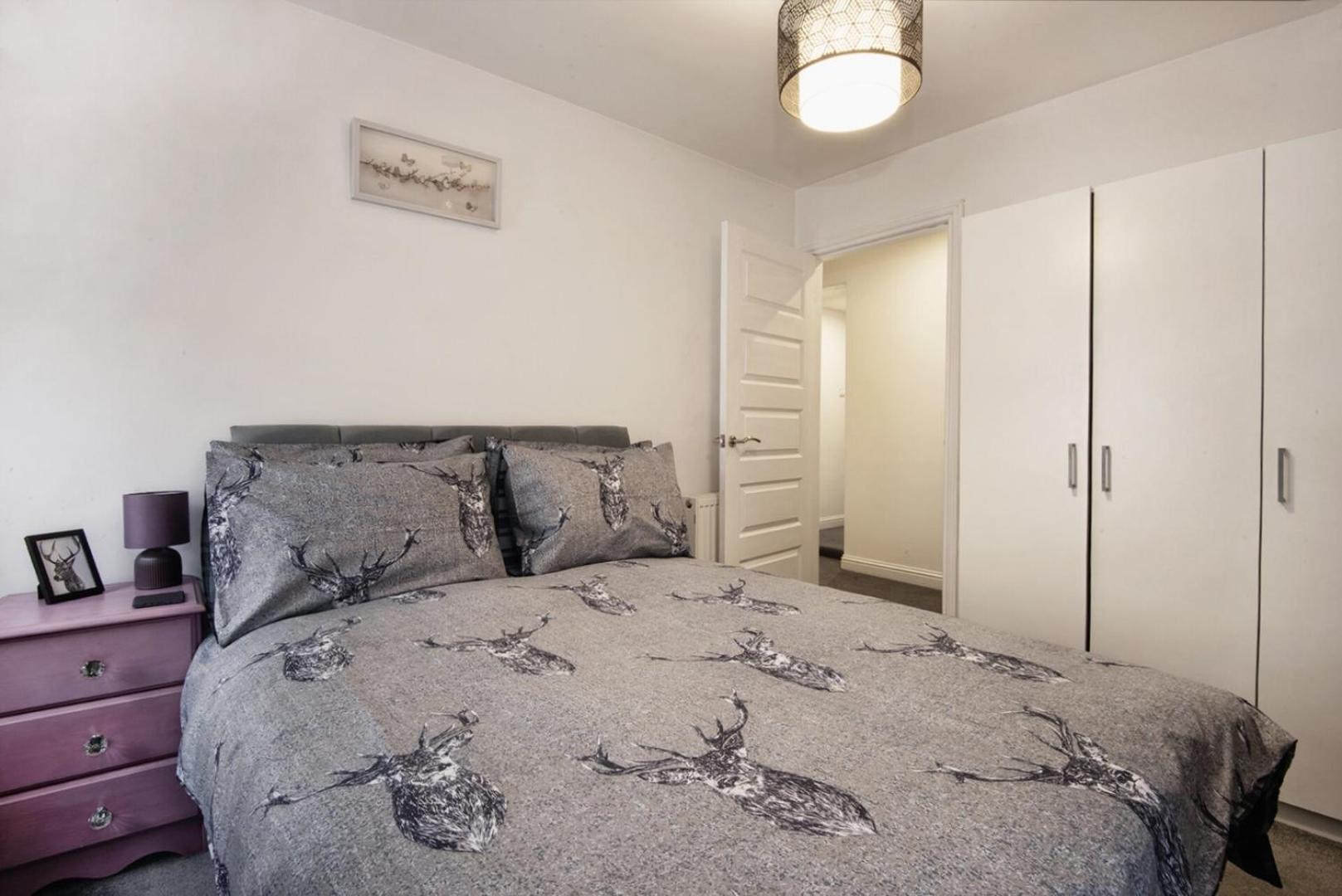 Charming 2 Bedroom Flat In The Heart Of Kirriemuir Exteriér fotografie